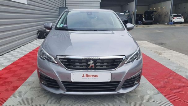 Peugeot 308 Allure 96 kW image number 3