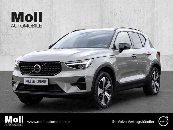 Volvo XC40 Recharge Plug-in Hybrid T4 Plus Dark 155 kW image number 1