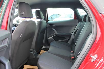 Car image 26