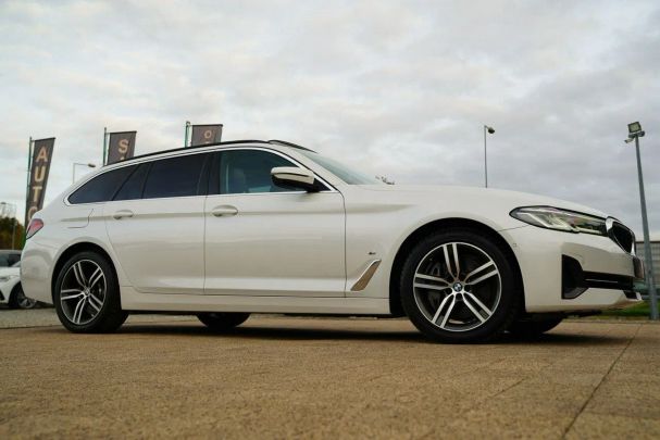 BMW 530d Touring xDrive 210 kW image number 14