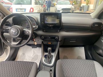 Car image 11