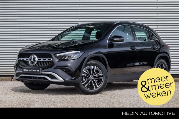 Mercedes-Benz GLA 180 100 kW image number 1