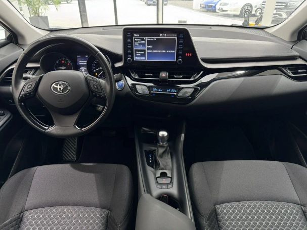 Toyota C-HR 90 kW image number 16