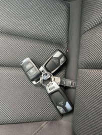 Car image 41