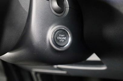 Car image 35