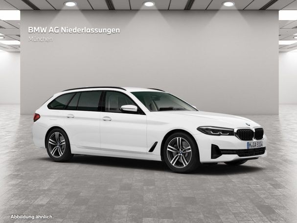 BMW 520d Touring xDrive 140 kW image number 12