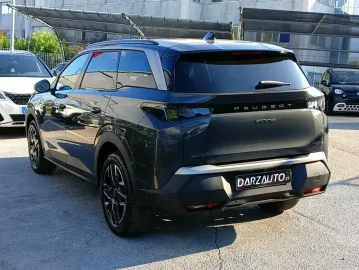 Car image 42
