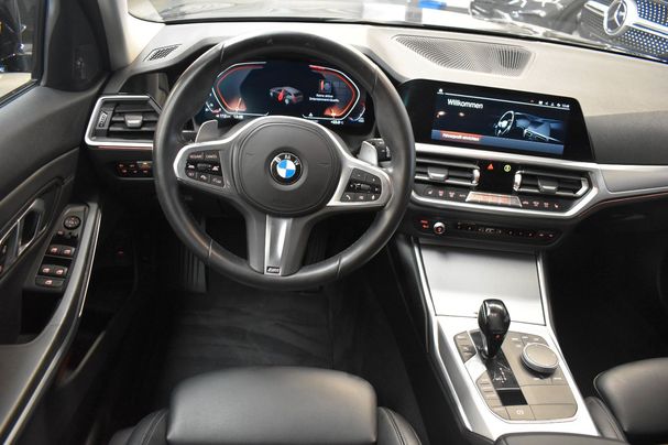 BMW 330i Touring 190 kW image number 4