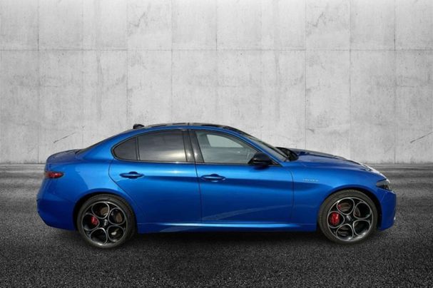 Alfa Romeo Giulia 2.0 Turbo Veloce 206 kW image number 3