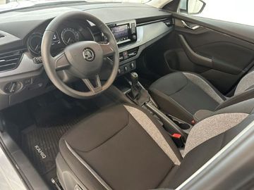 Car image 13