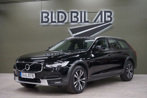 Volvo V90 Cross Country D4 AWD 140 kW image number 1