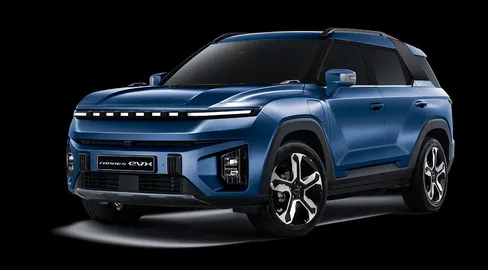 Car image 4