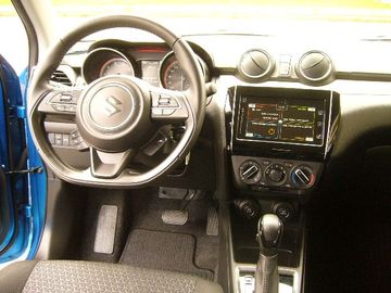 Car image 12