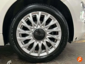 Car image 24