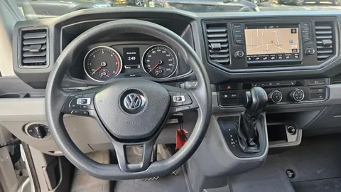 Car image 29