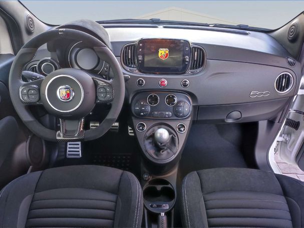 Abarth 500 1.4 16V T Jet 180 132 kW image number 9