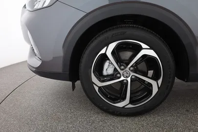 Car image 29