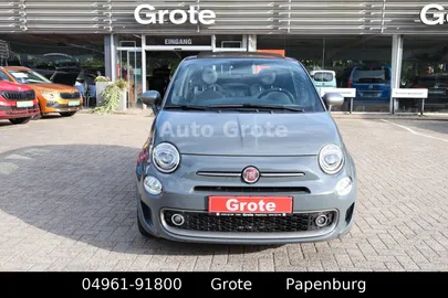 Car image 3