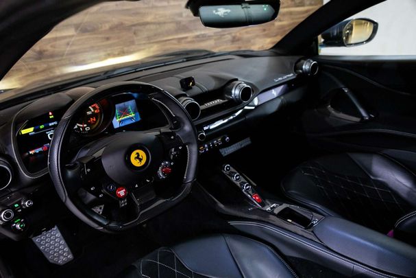 Ferrari 812 Superfast 588 kW image number 12