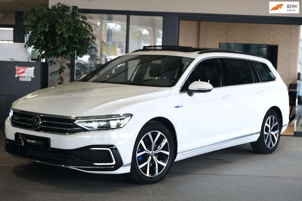 Volkswagen Passat GTE 1.4 TSI PHEV DSG 160 kW image number 1