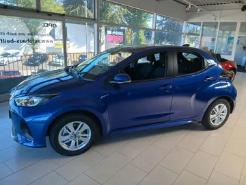 Car image 2