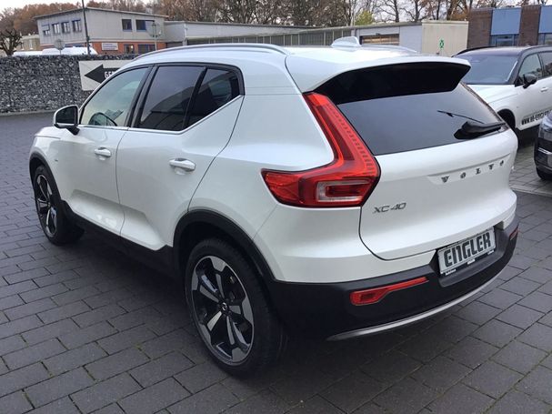 Volvo XC40 D4 AWD Inscription 140 kW image number 5