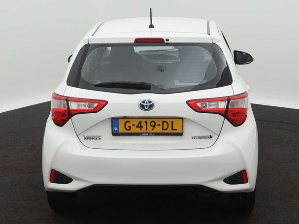 Toyota Yaris 1.5 Hybrid 74 kW image number 29