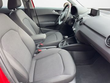 Car image 26