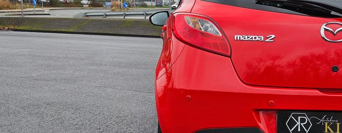 Car image 20