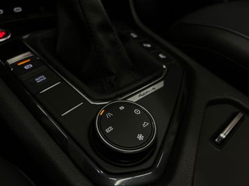 Car image 38