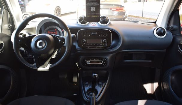 Smart ForTwo EQ 60 kW image number 17