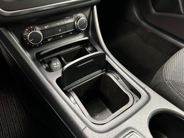 Car image 39