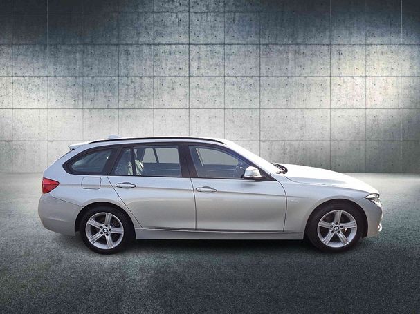 BMW 320i Touring 135 kW image number 3