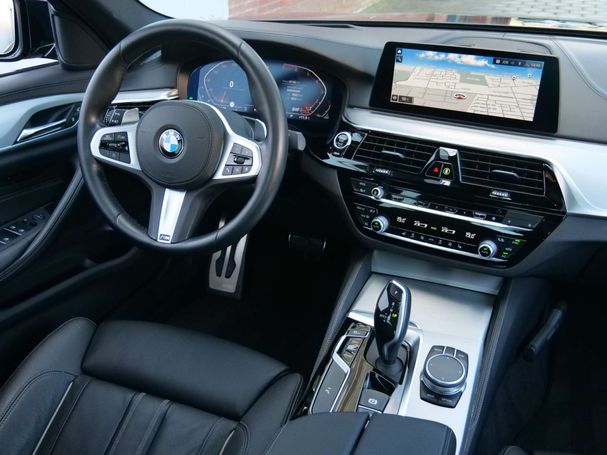 BMW 520i 135 kW image number 11