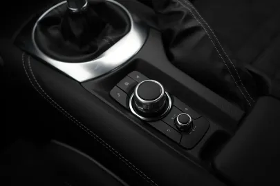 Car image 49