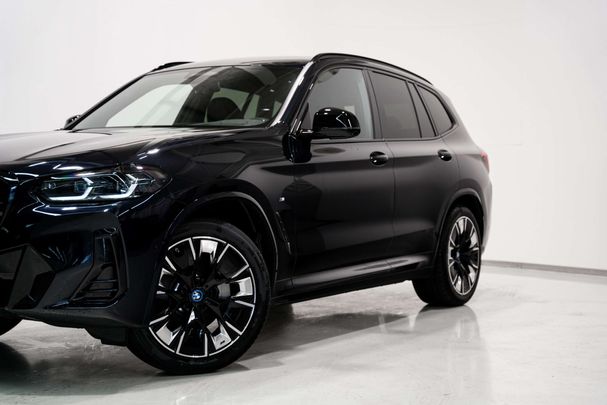 BMW iX3 M Sport 210 kW image number 10