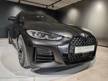 Car image 28