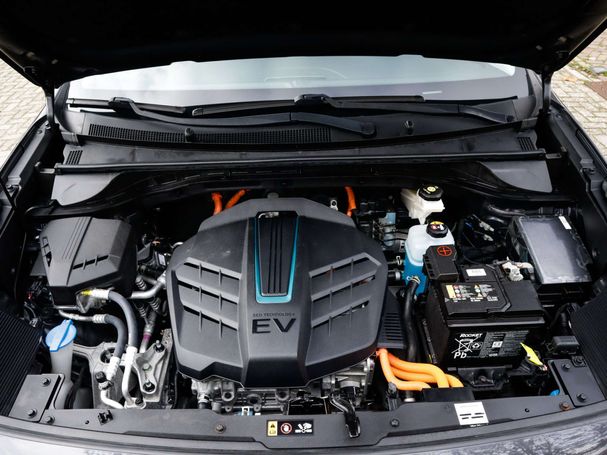 Kia Niro e 64 kWh 150 kW image number 20