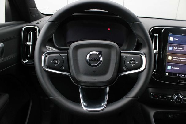 Volvo XC40 Single Motor Essential 175 kW image number 21