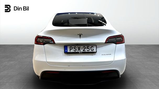 Tesla Model Y Long Range AWD 383 kW image number 3