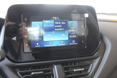 Car image 13