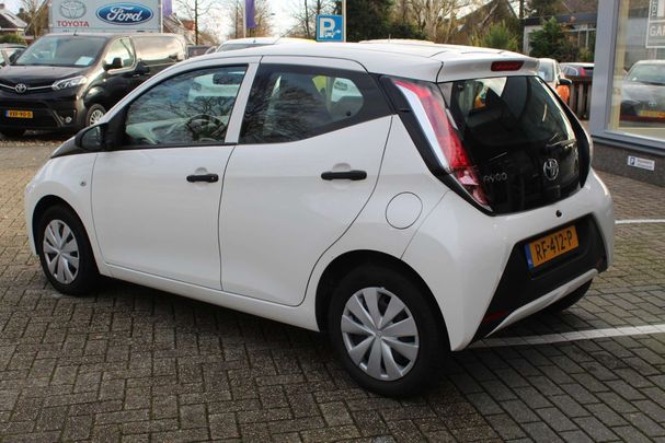 Toyota Aygo 51 kW image number 3