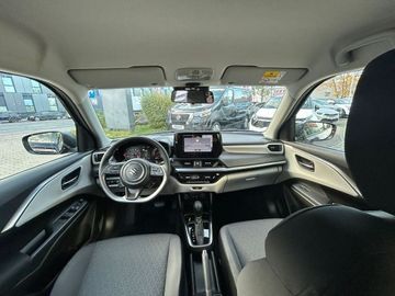 Car image 12