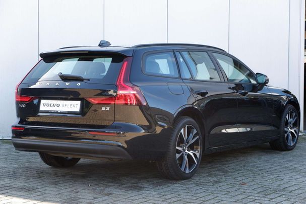 Volvo V60 B3 Essential 120 kW image number 2