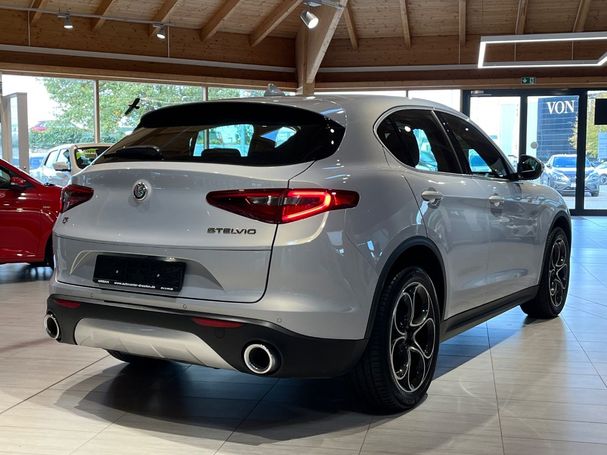 Alfa Romeo Stelvio 2.0 Turbo 16V Super 147 kW image number 9