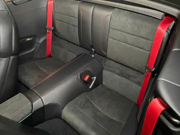Car image 31