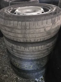 Car image 48