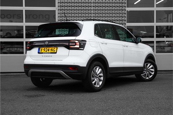 Volkswagen T-Cross 1.0 TSI Life 81 kW image number 2