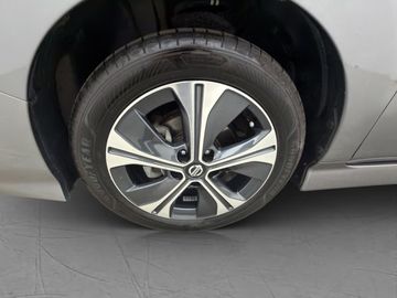 Car image 33