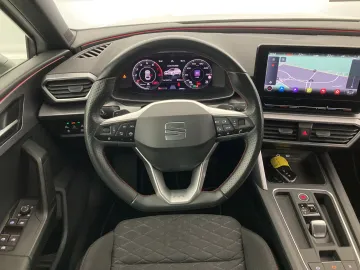 Car image 36